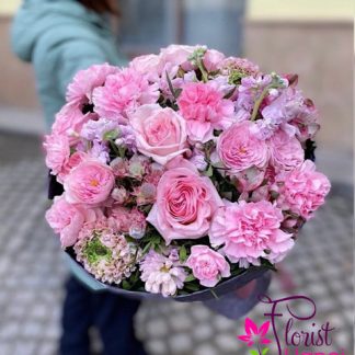 Hanoi happy birthday with flowers